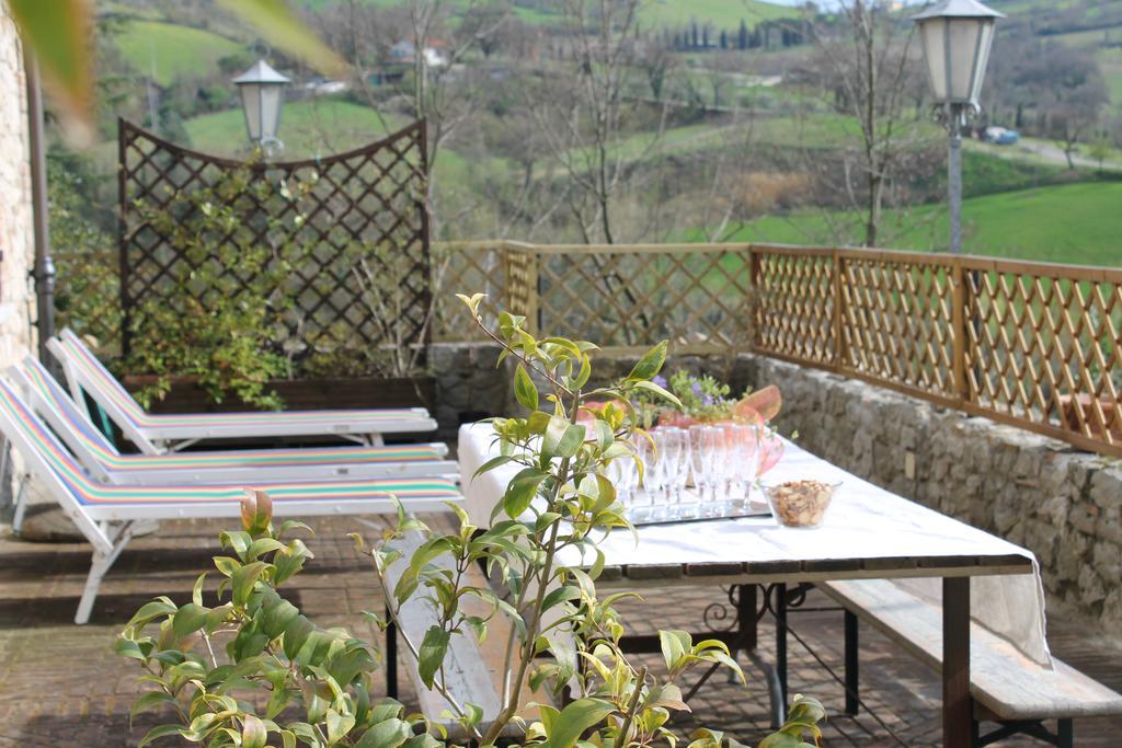 B&B Le Querce Verucchio Exterior foto